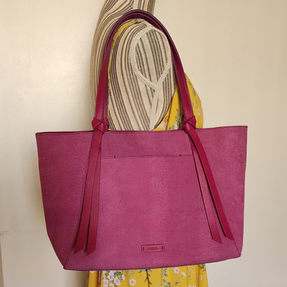 Fossil Magenta Textured Tote Bag - Picture 2 of 14